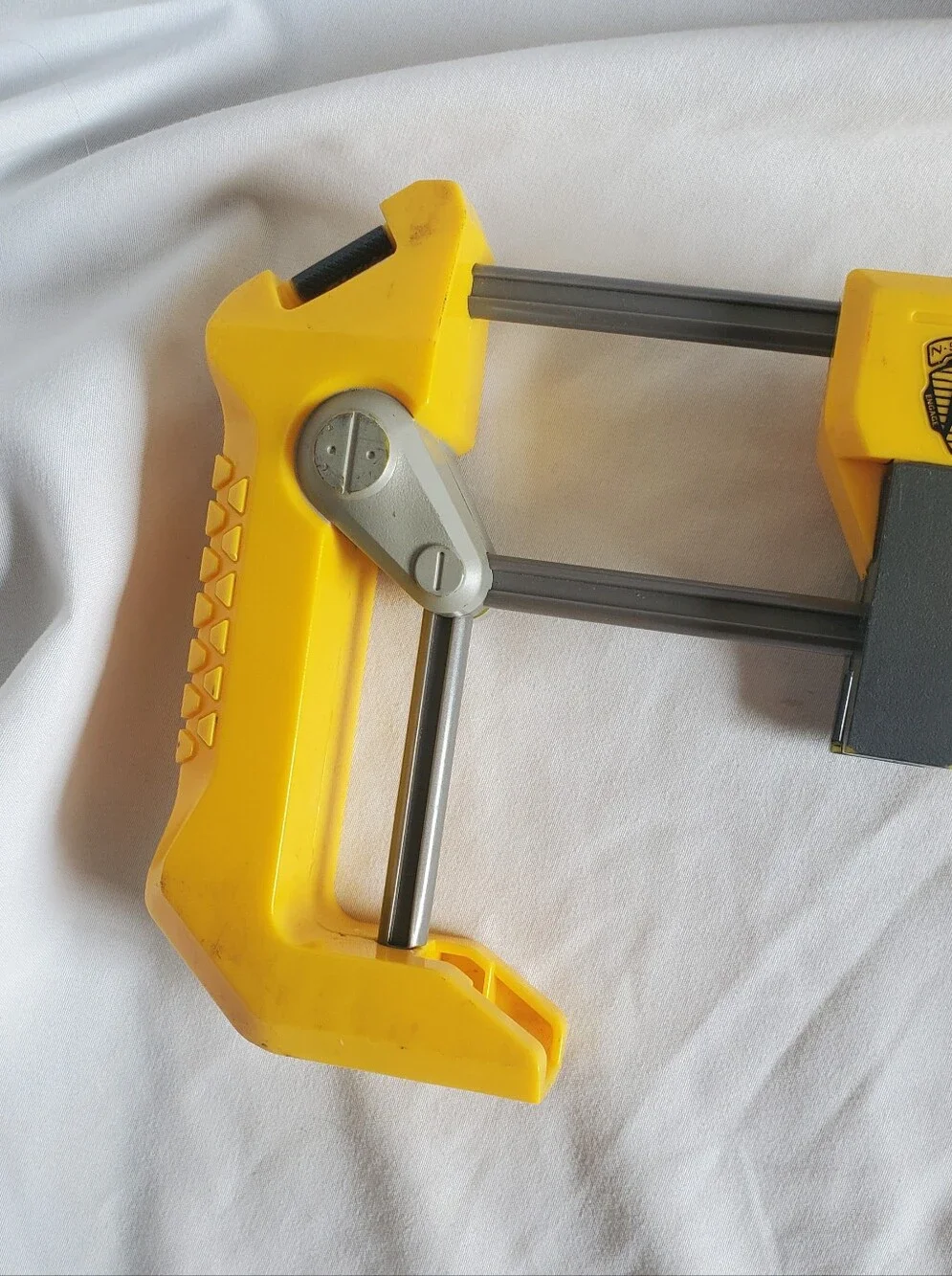 Nerf Vtg 2007 Recon CS-6 Yellow and Black Pump-Action Foam Blaster C-044A Hasbro